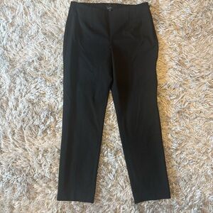Talbots Curvy fit flat front straight leg ankle pants trousers. Black, stretchy